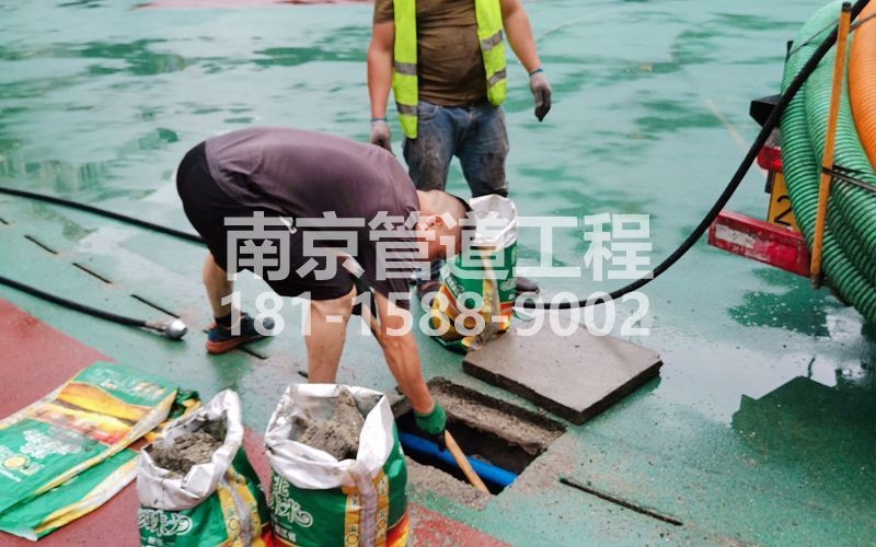 218高楼门管道清淤