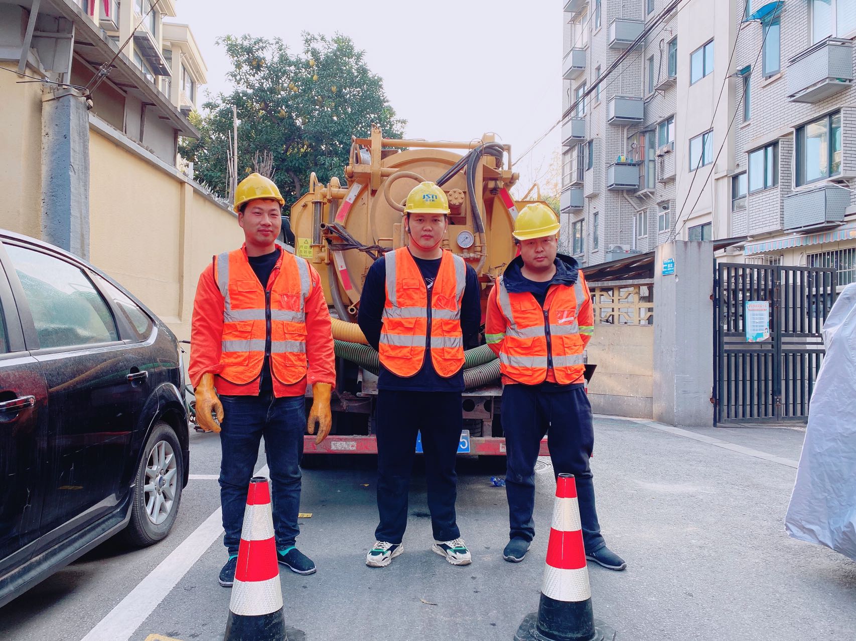 高楼门南京某小区管道清淤检测施工